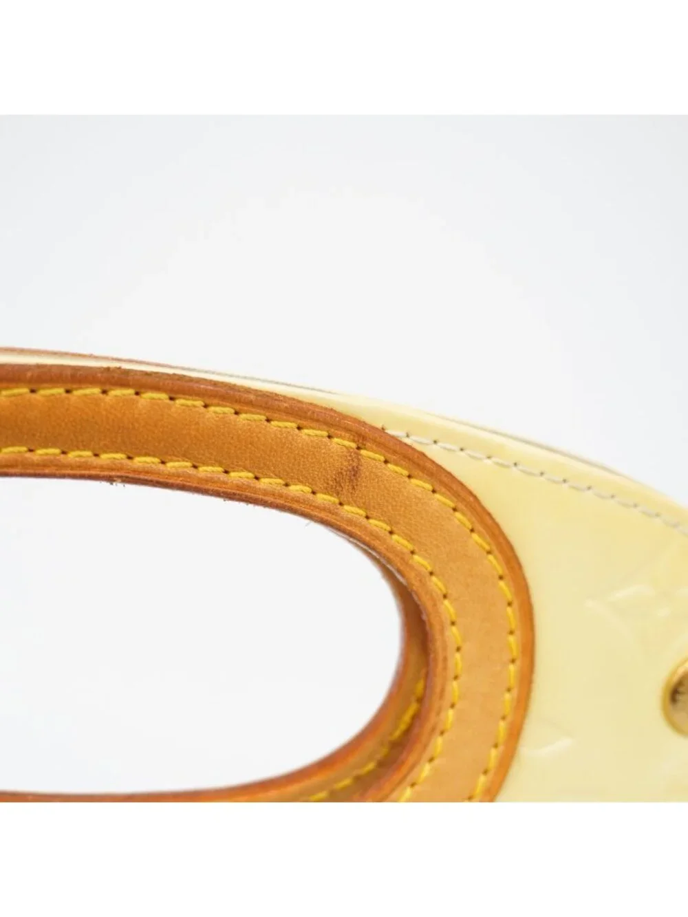 Louis Vuitton Handbag Vernis Maple Drive Loulou